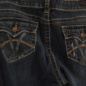 Kit from the Kloth Natalie jeans